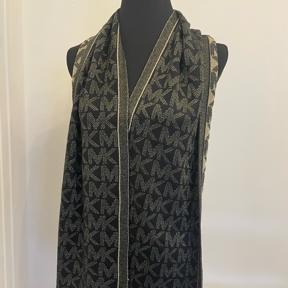 Michael Kors Gold Black Metallic Monogram MK Logo Scarf Women’s NEW